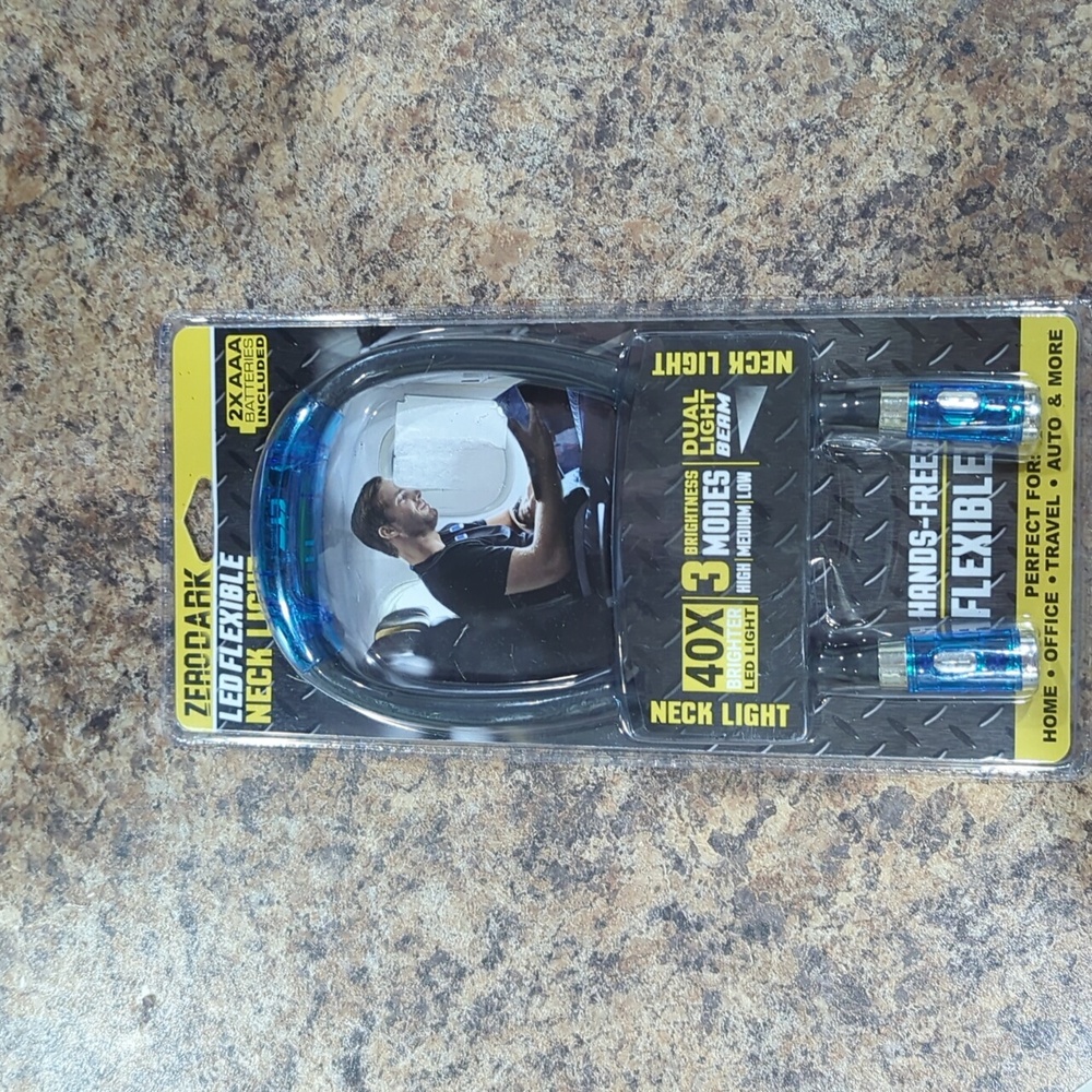 NECK LIGHT NEW IN PACKAGE